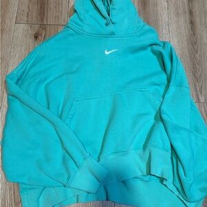 Nike Aqua Pullover